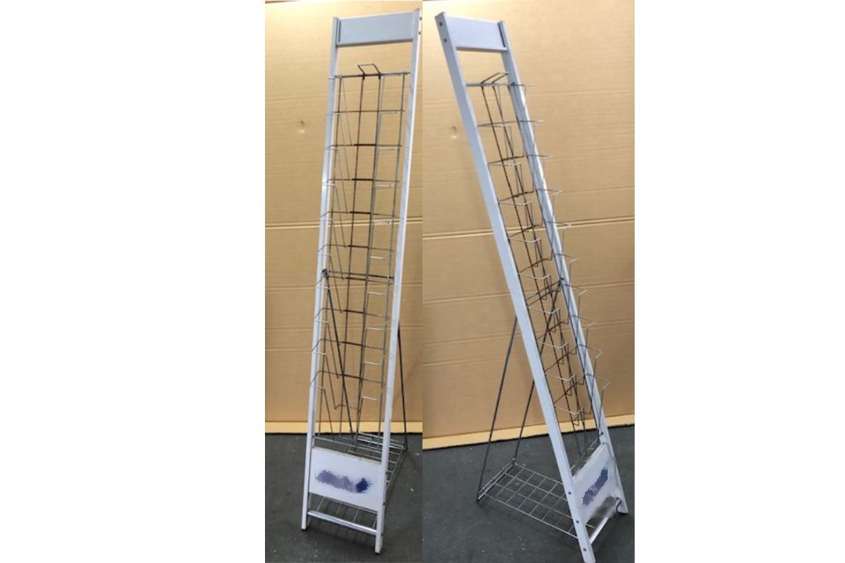 カタログスタンドの詳細を見てみる
